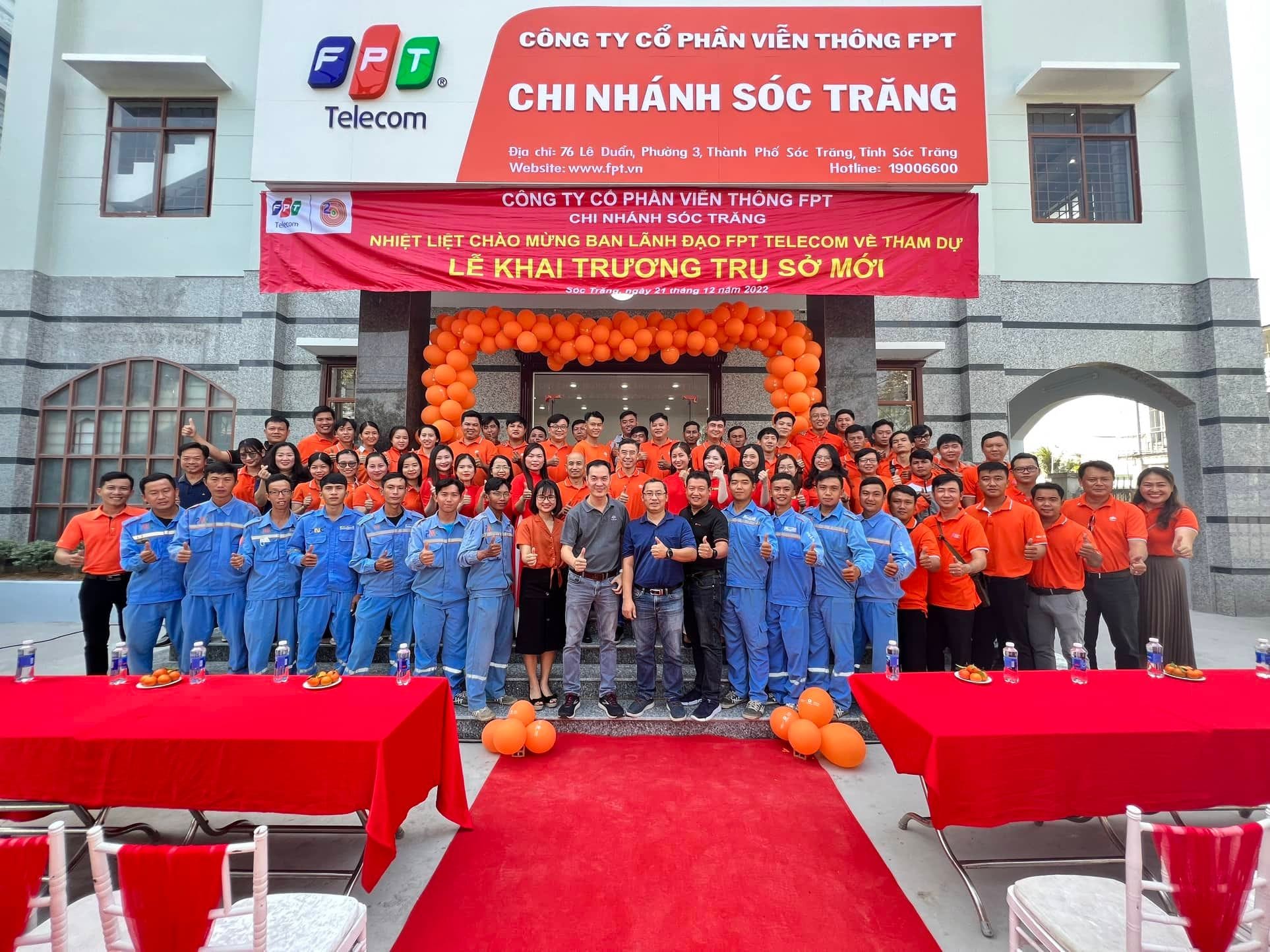 Van-phong-giao-dich-fpt-soc-trang