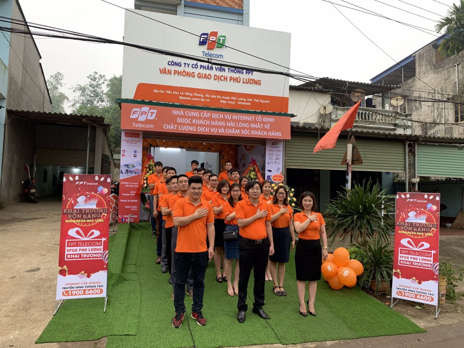 Van-phong-giao-dich-fpt-thai-nguyen